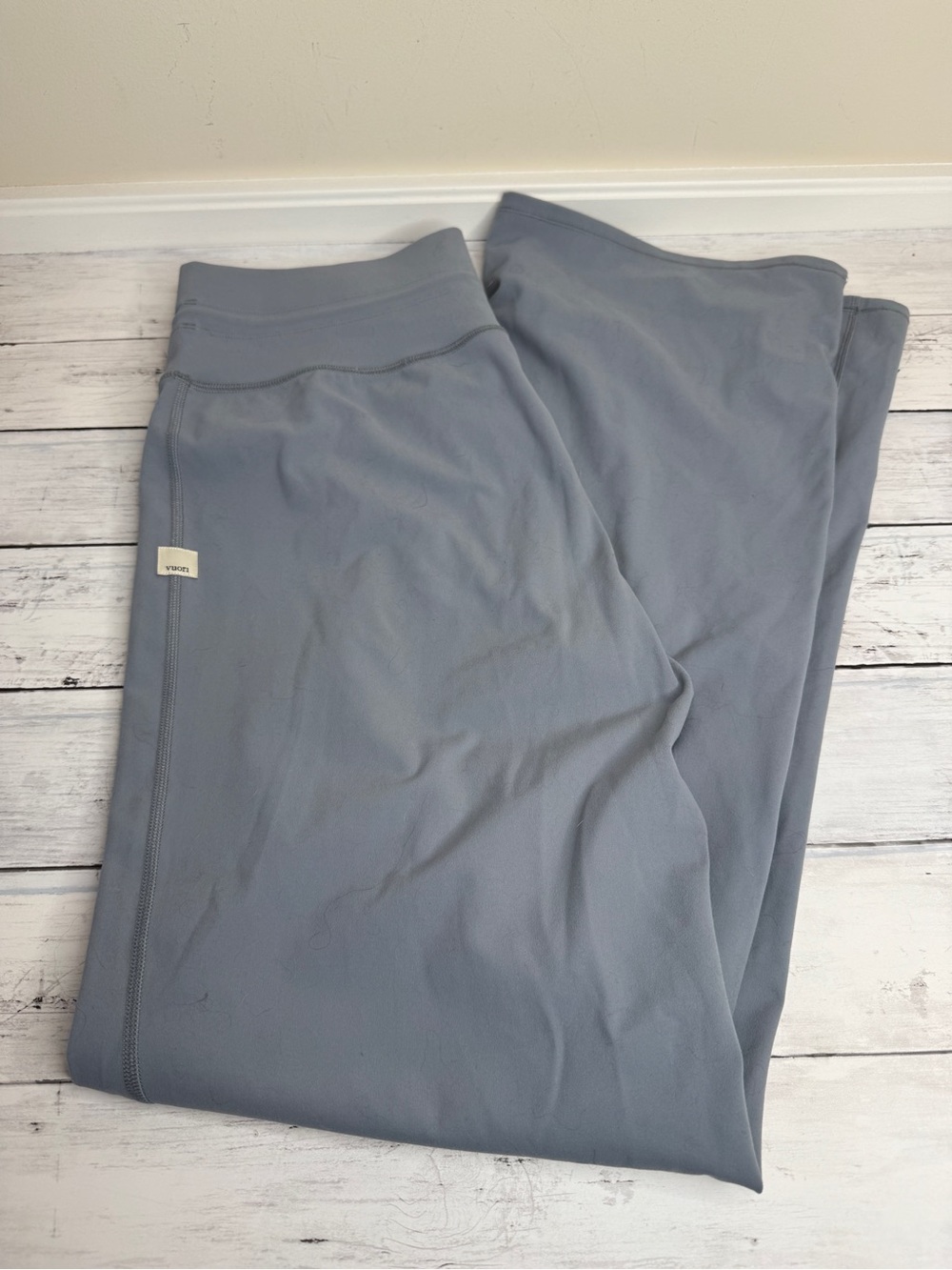 Vuori Light Gray Women's Jogger Track Pants